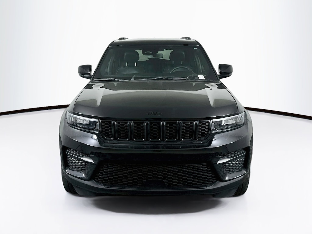 Used 2023 Jeep Grand Cherokee Altitude Altitude 4x2
