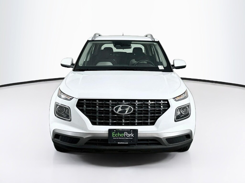 Used 2025 Hyundai Venue SEL SEL IVT