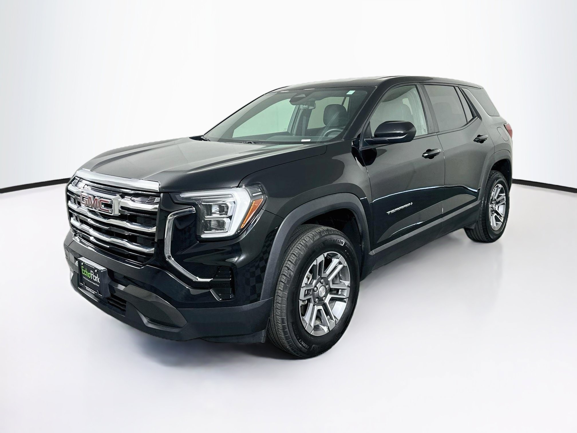 Used 2025 GMC Terrain FWD Elevation FWD Elevation