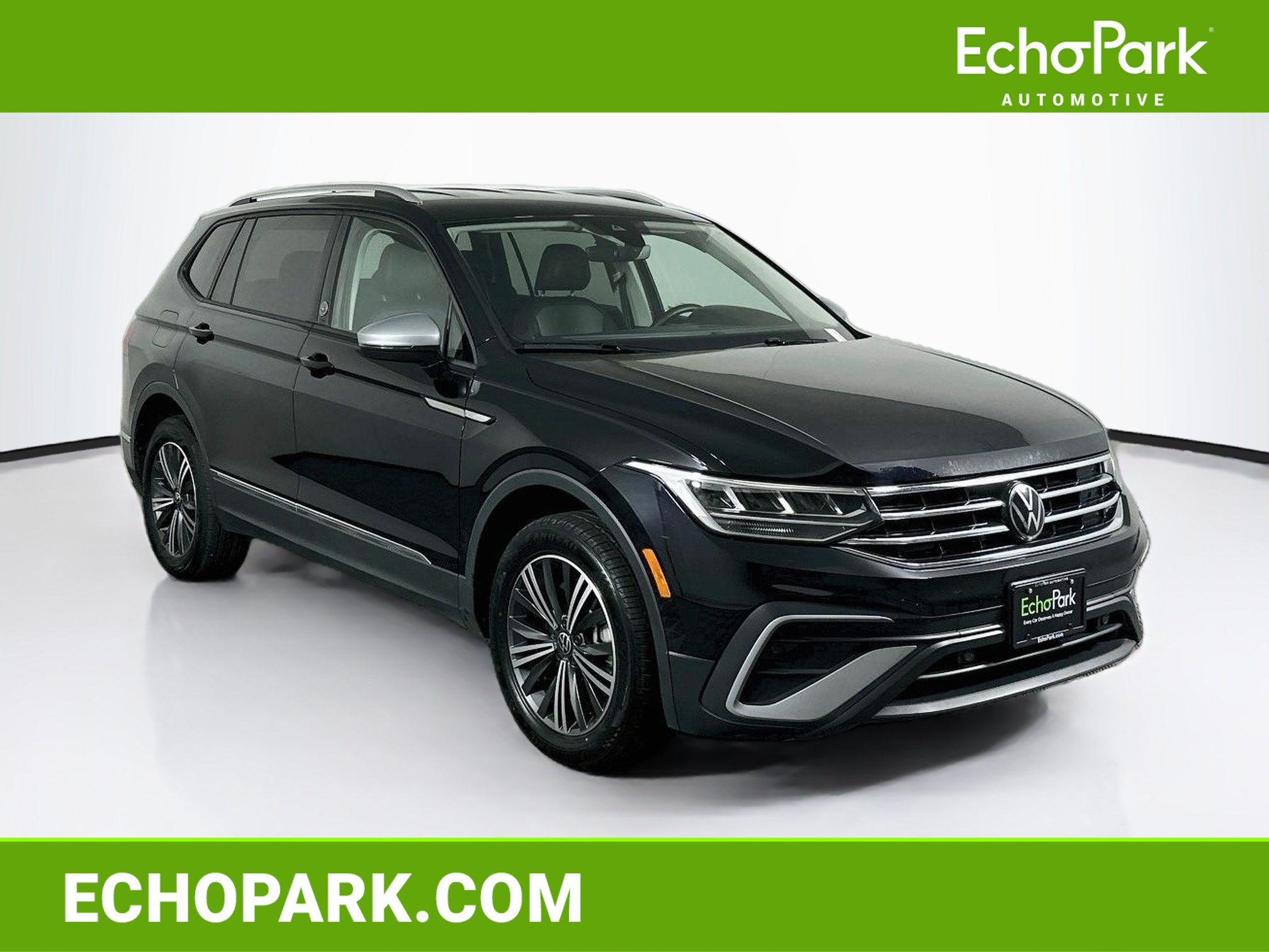 Used 2024 Volkswagen Tiguan Wolfsburg Edition 2.0T Wolfsburg Edition FWD