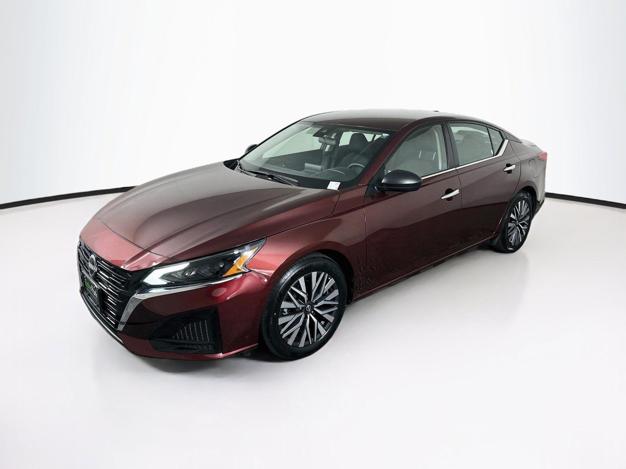 Used 2025 Nissan Altima SV SV FWD