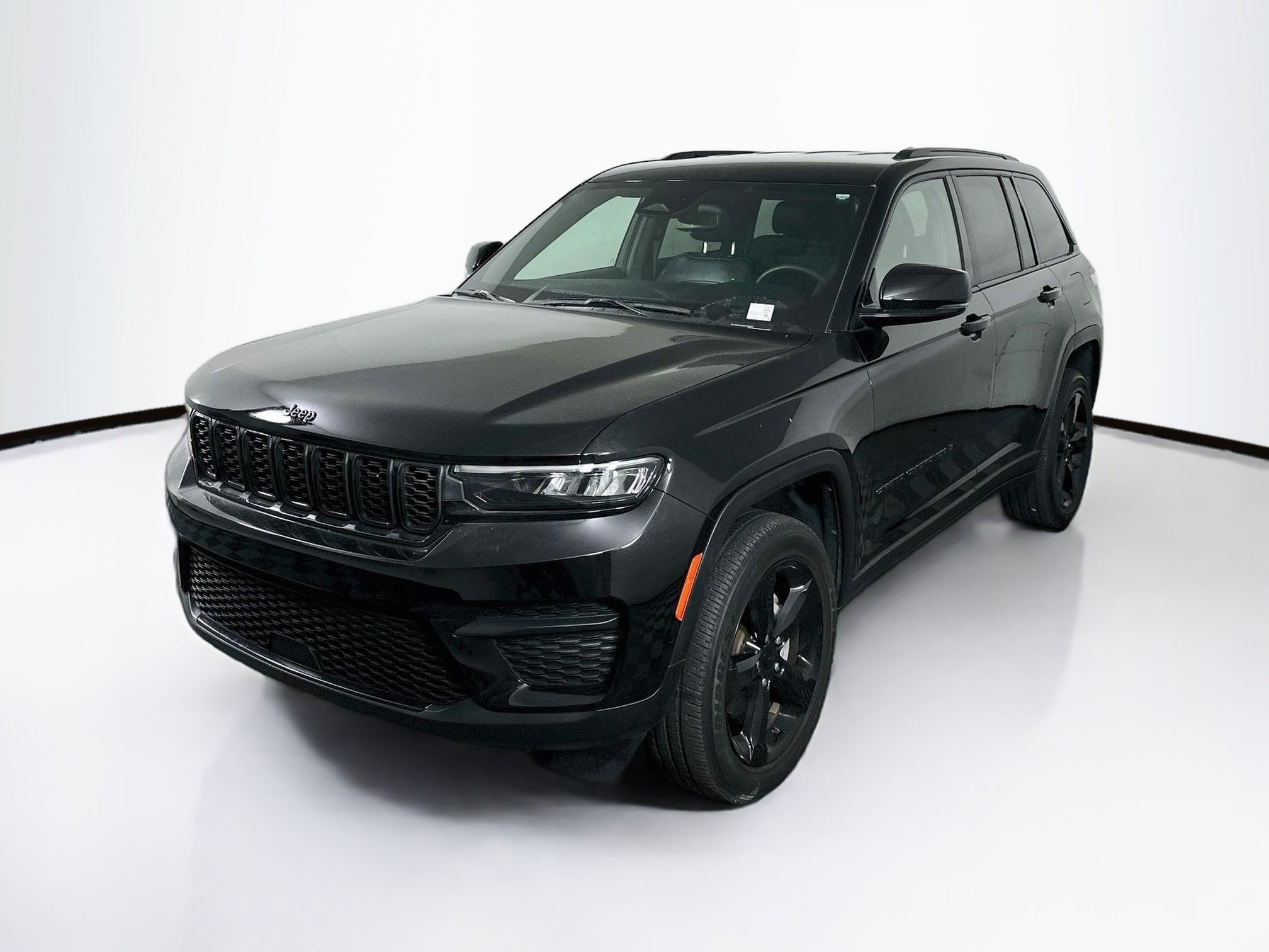 Used 2023 Jeep Grand Cherokee Altitude Altitude 4x2