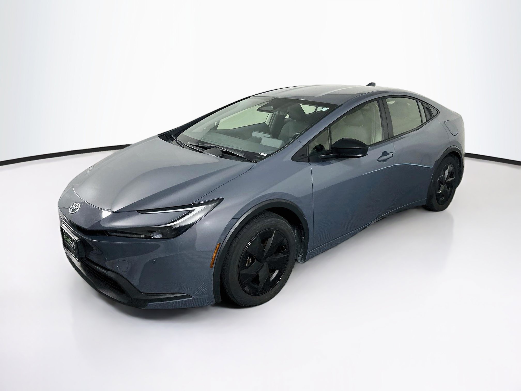 Used 2025 Toyota Prius LE LE