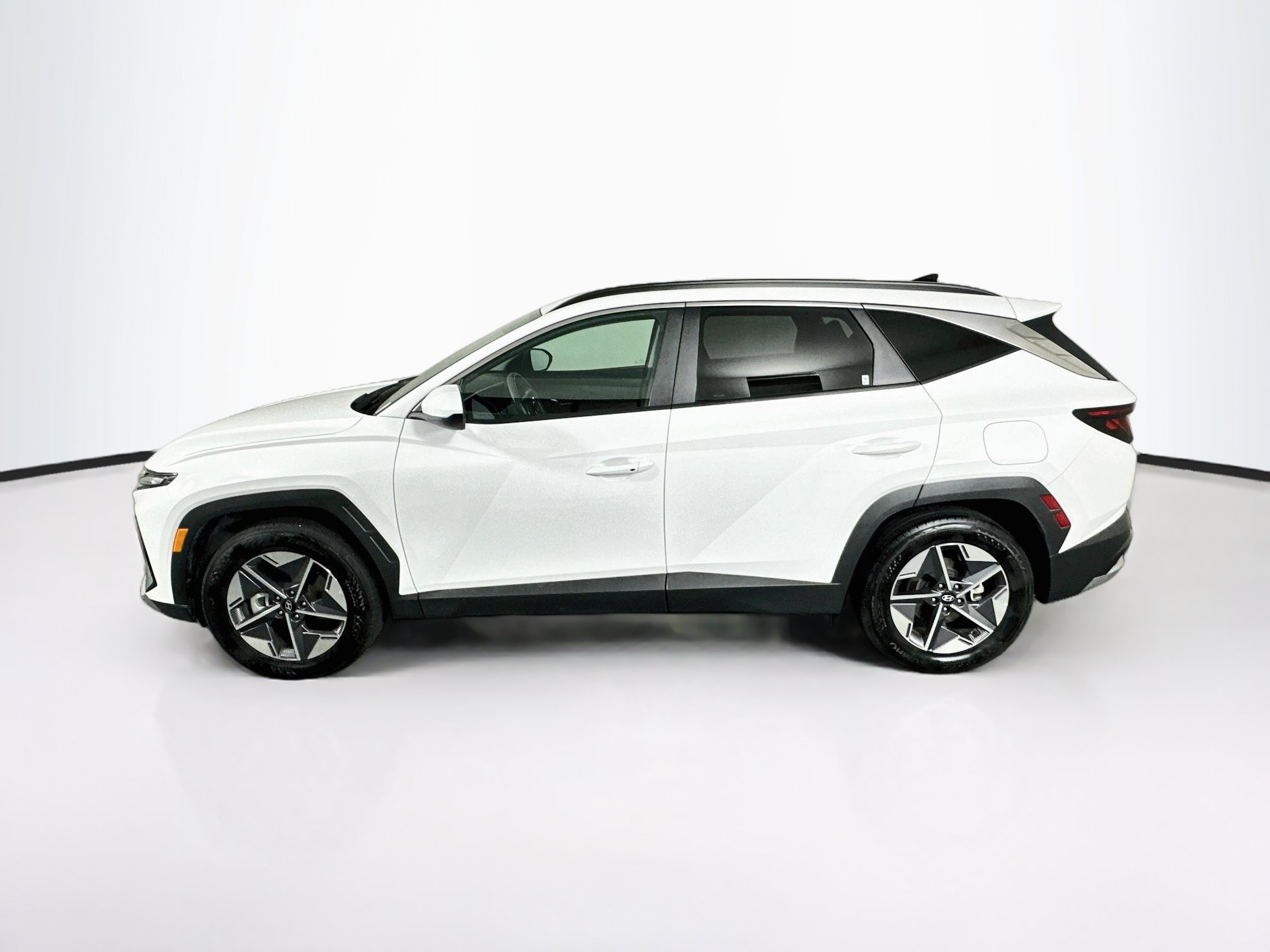Used 2026 Hyundai Tucson SEL SEL FWD