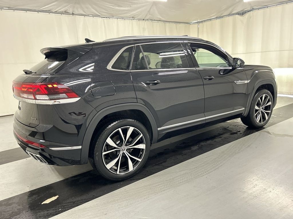 New 2026 Volkswagen Atlas Cross Sport SEL Premium R-Line SUV