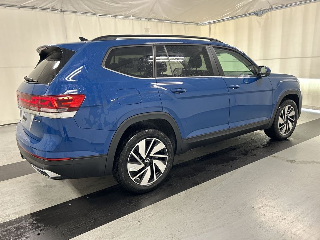 New 2026 Volkswagen Atlas SE w/Technology SUV
