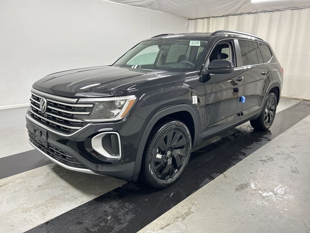 New 2026 Volkswagen Atlas SE w/Technology SUV