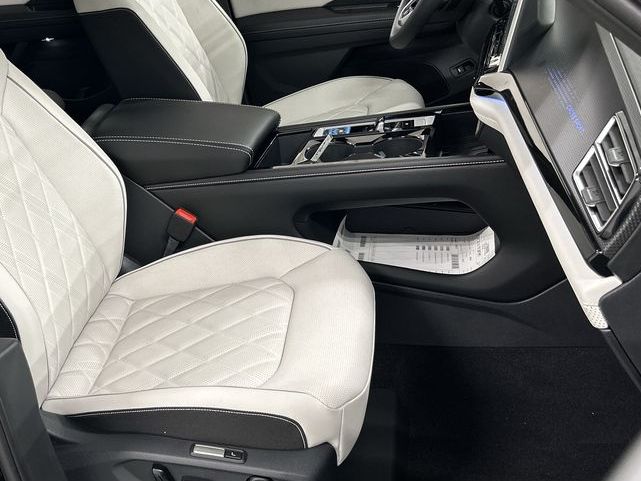 2026 Volkswagen Atlas Cross Sport SEL Premium R-LINE - Photo 25