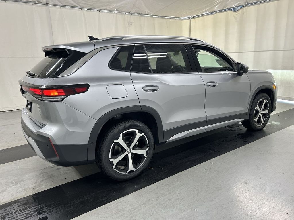 New 2026 Volkswagen Tiguan SE SUV