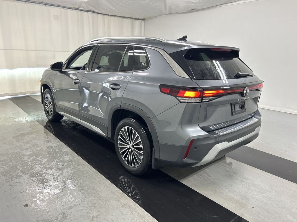 2026 Volkswagen Tiguan S - Photo 6