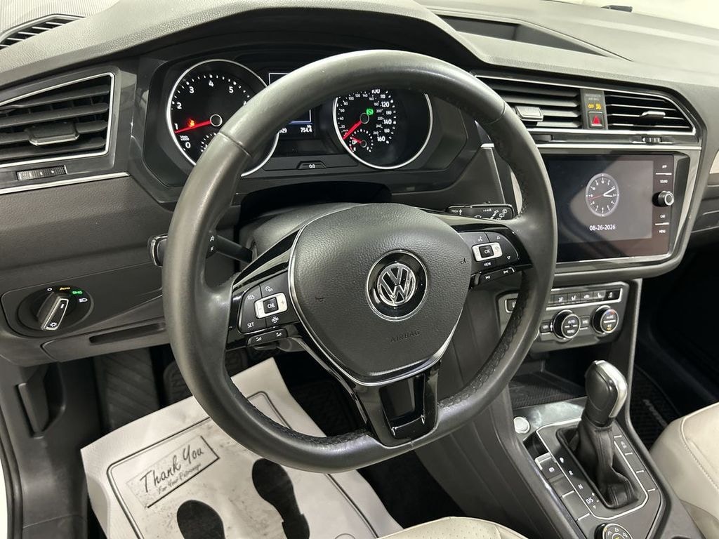 Used 2020 Volkswagen Tiguan 2.0T SE SUV