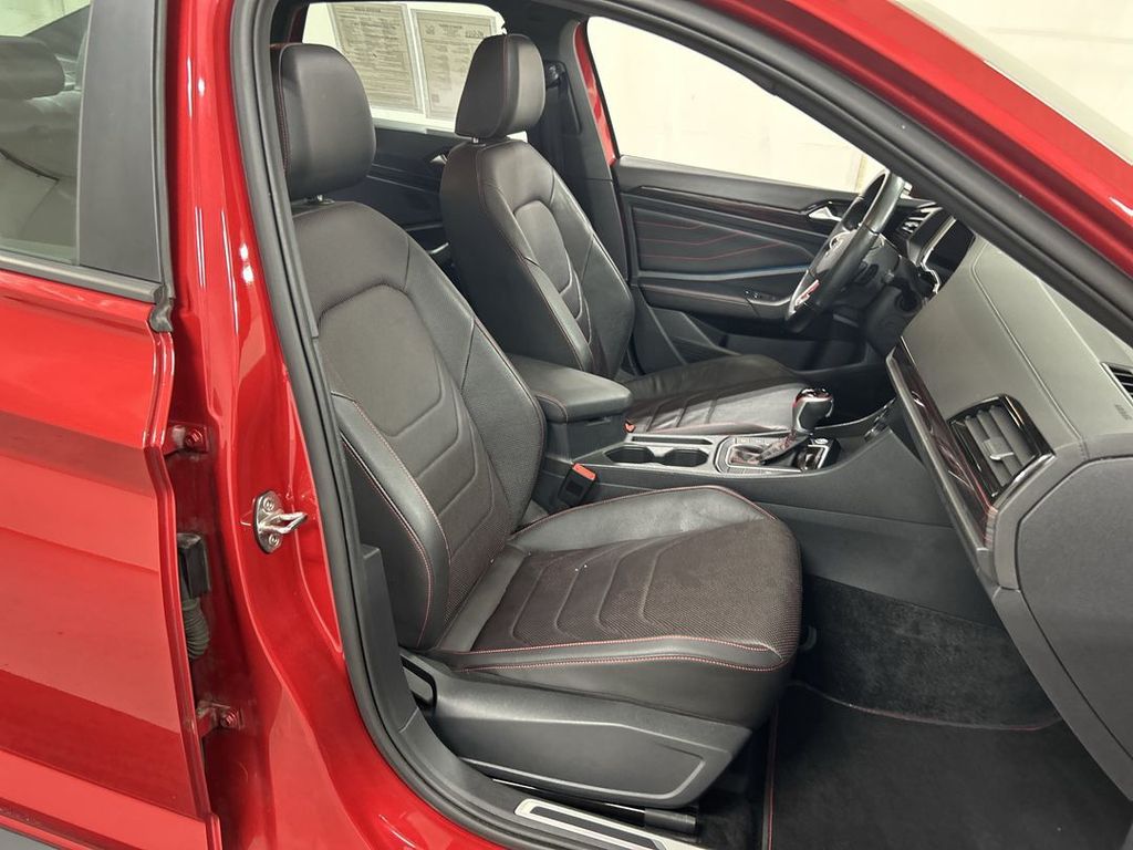 2023 Volkswagen Jetta GLI Autobahn - Photo 23