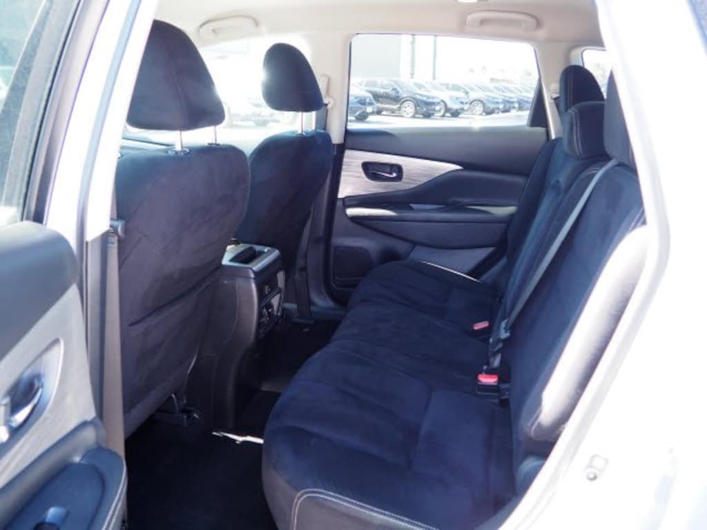 Used 2018 Nissan Murano SV SUV