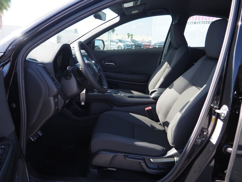 New 2019 Honda HR-V Sport 2WD SUV