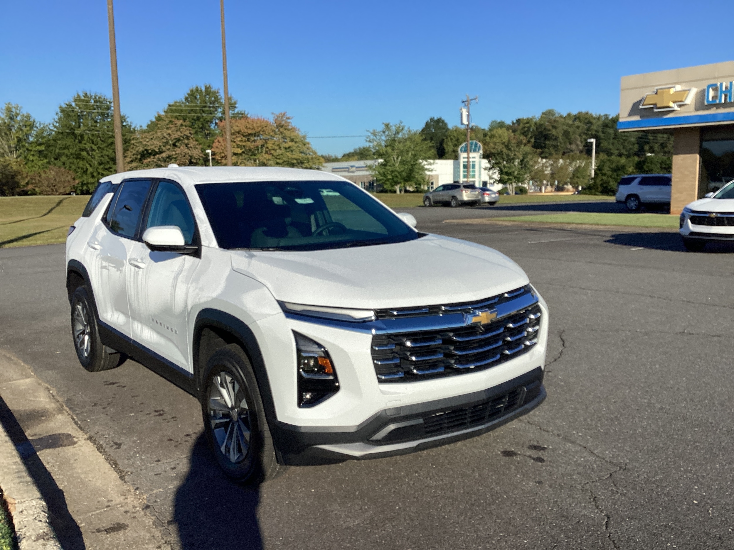 2027 Chevrolet Equinox LT