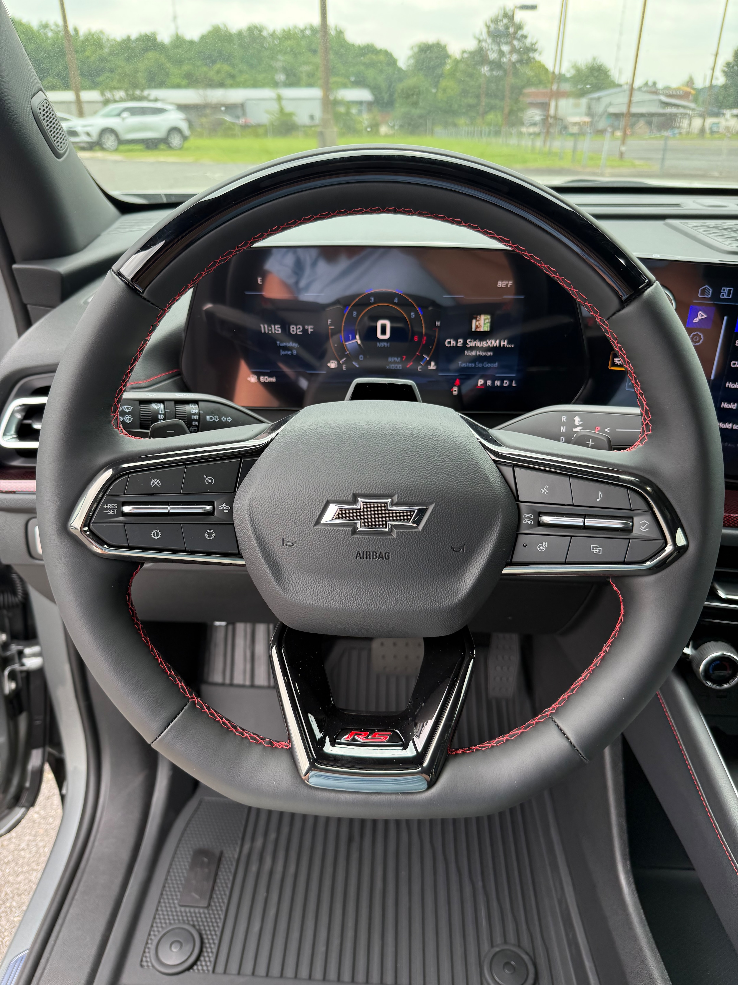 2026 Chevrolet Traverse RS - Photo 12