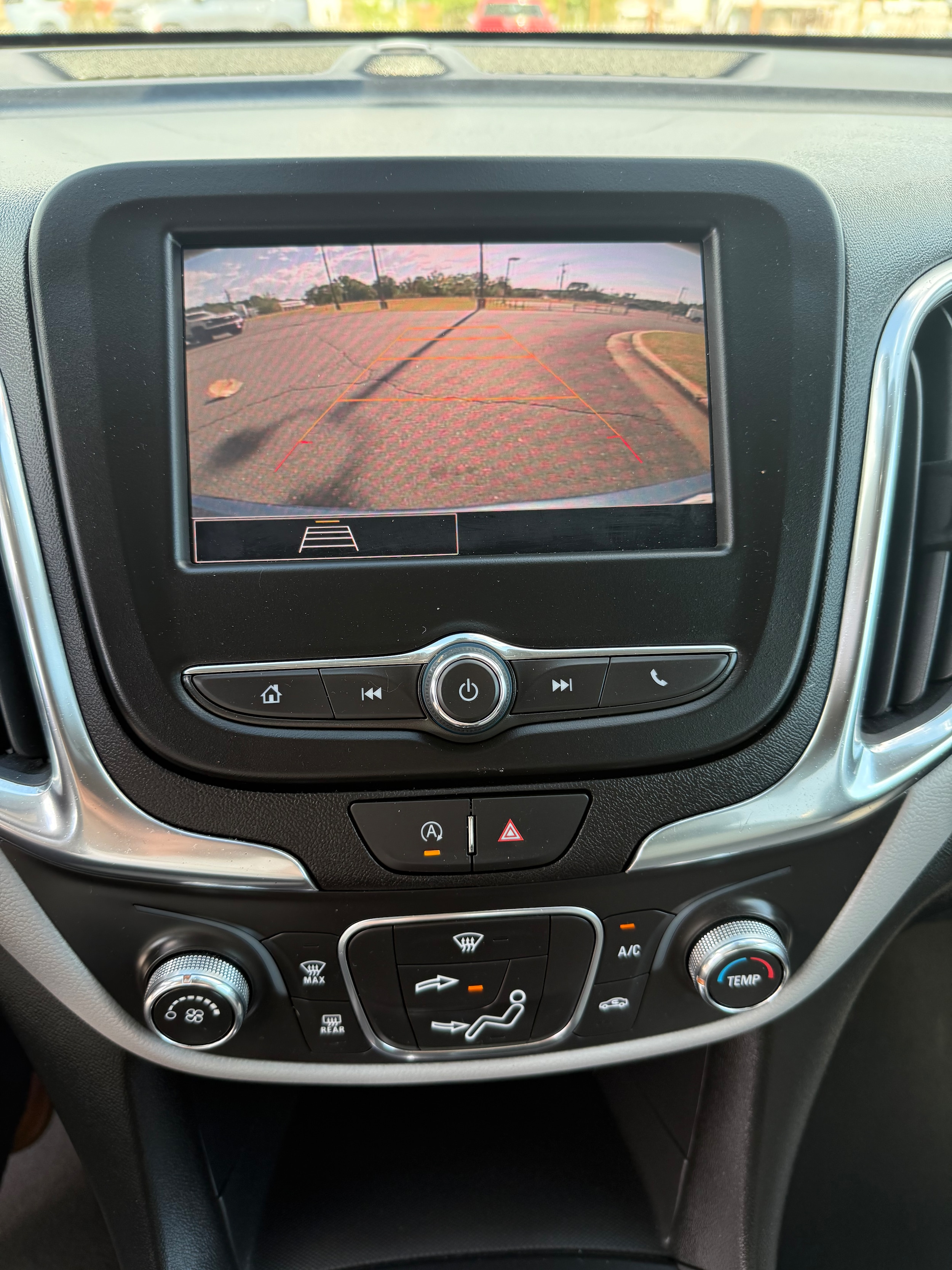 2024 Chevrolet Equinox LS - Photo 17