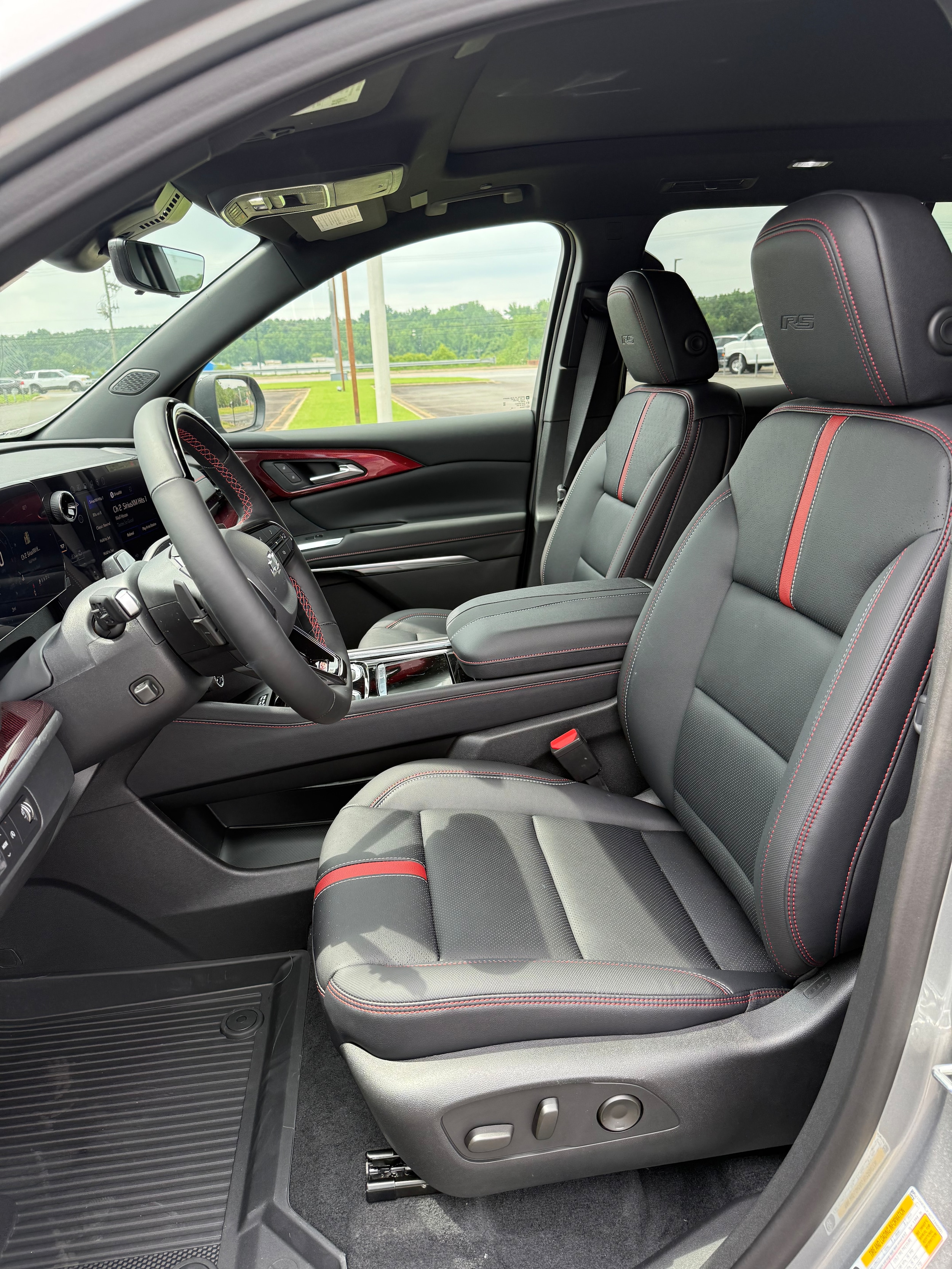 2026 Chevrolet Traverse RS - Photo 10