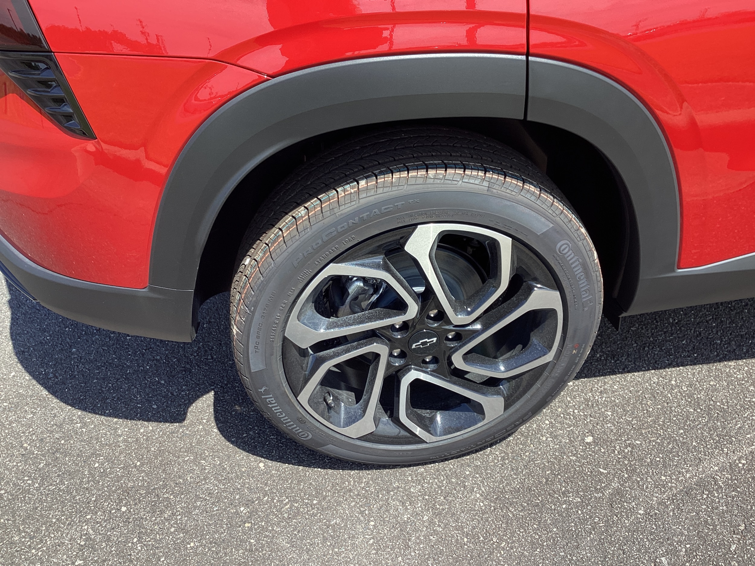 2026 Chevrolet Trax RS - Photo 9