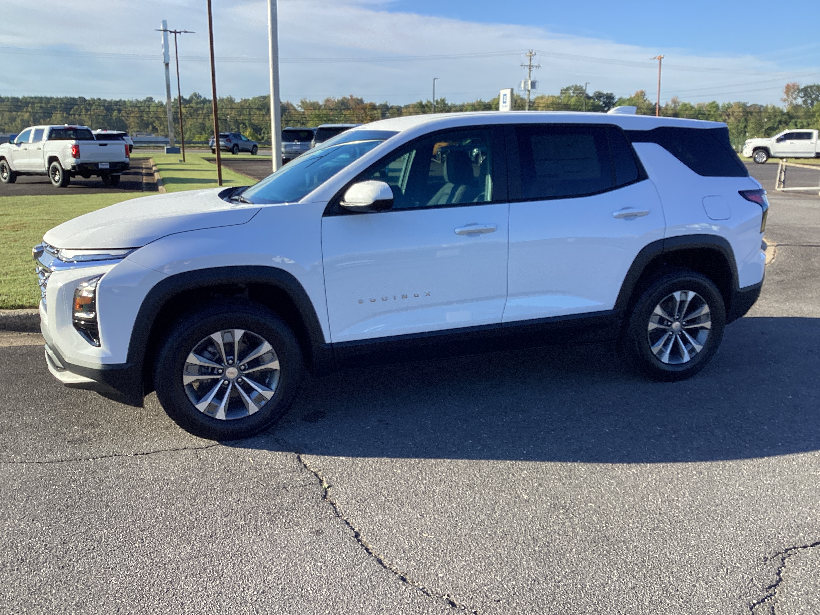 New 2027 Chevrolet Equinox LT SUV