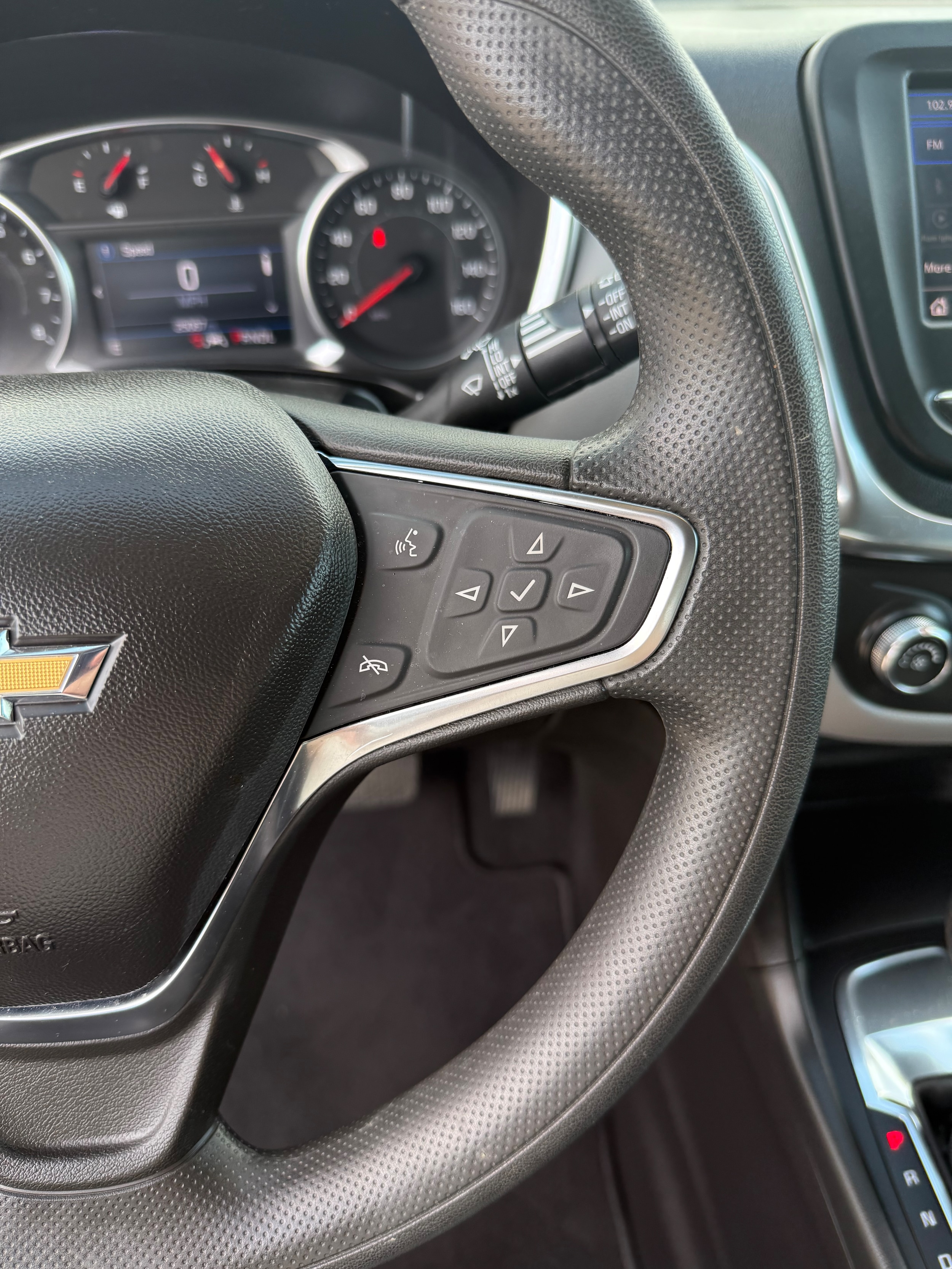 2024 Chevrolet Equinox LS - Photo 13