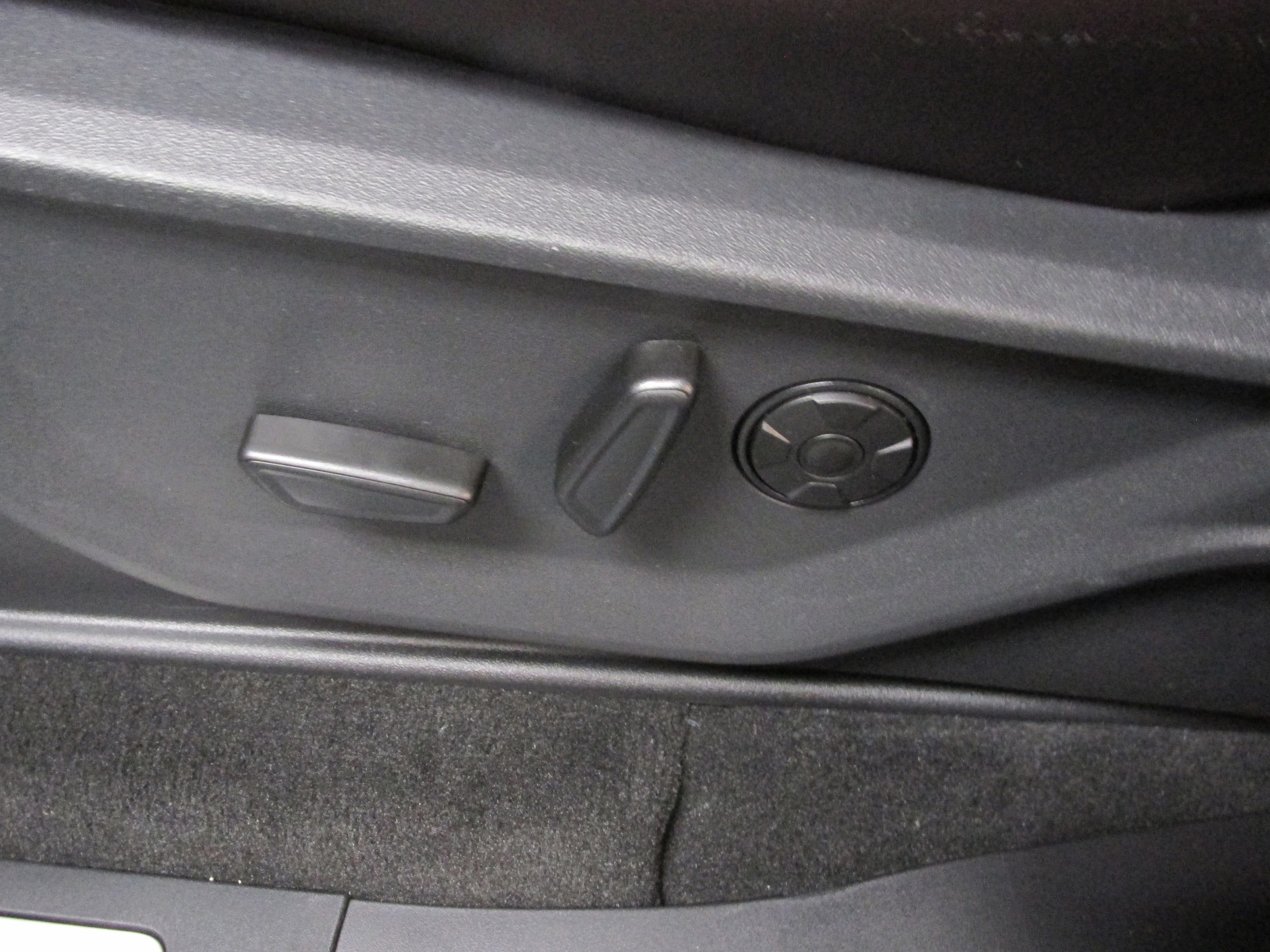 2025 Ford Expedition Platinum - Photo 32