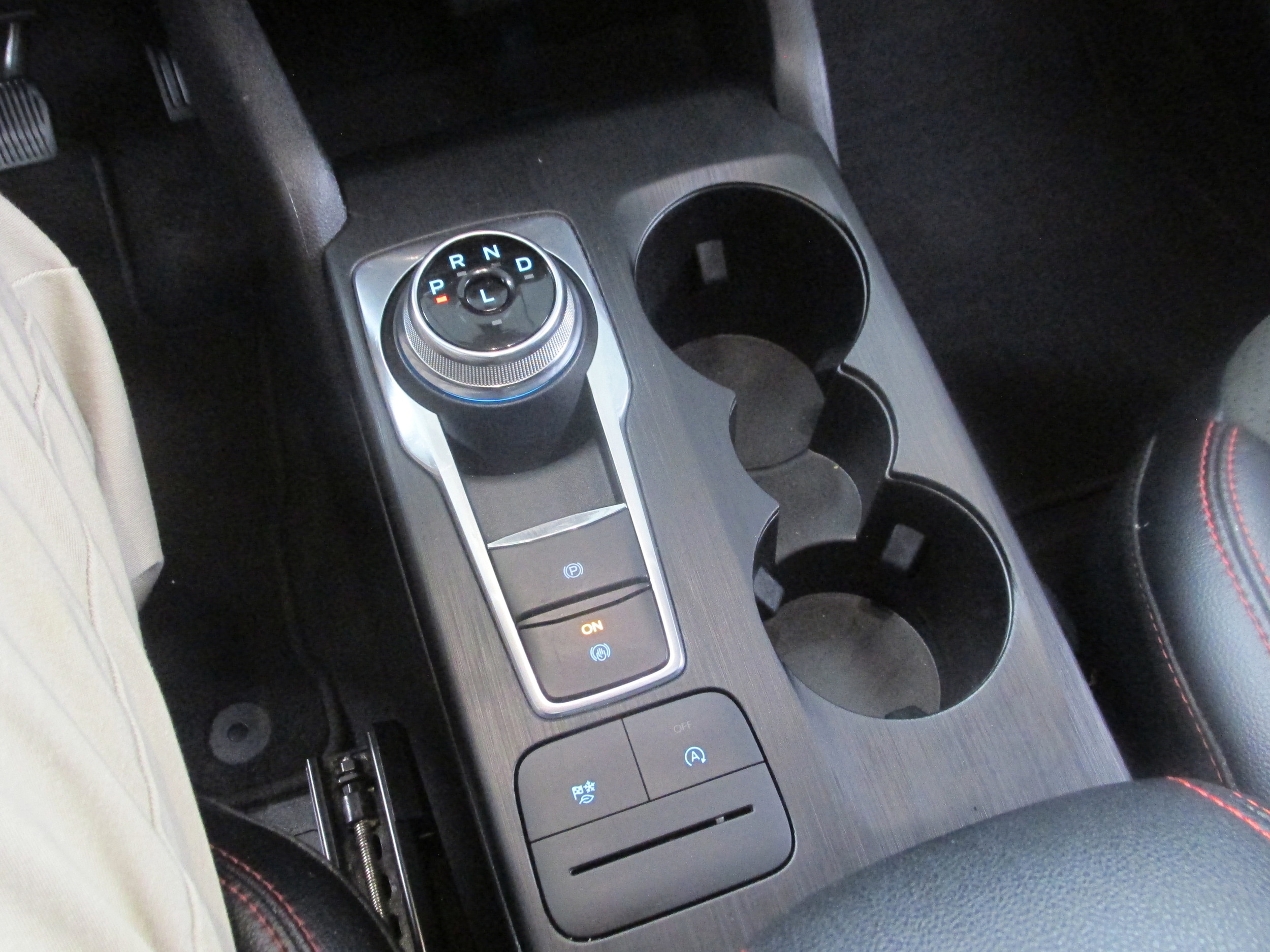 2022 Ford Escape SEL - Photo 38