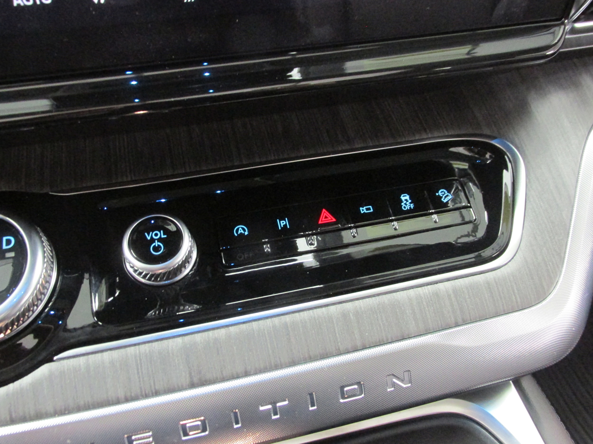 2025 Ford Expedition Platinum - Photo 41