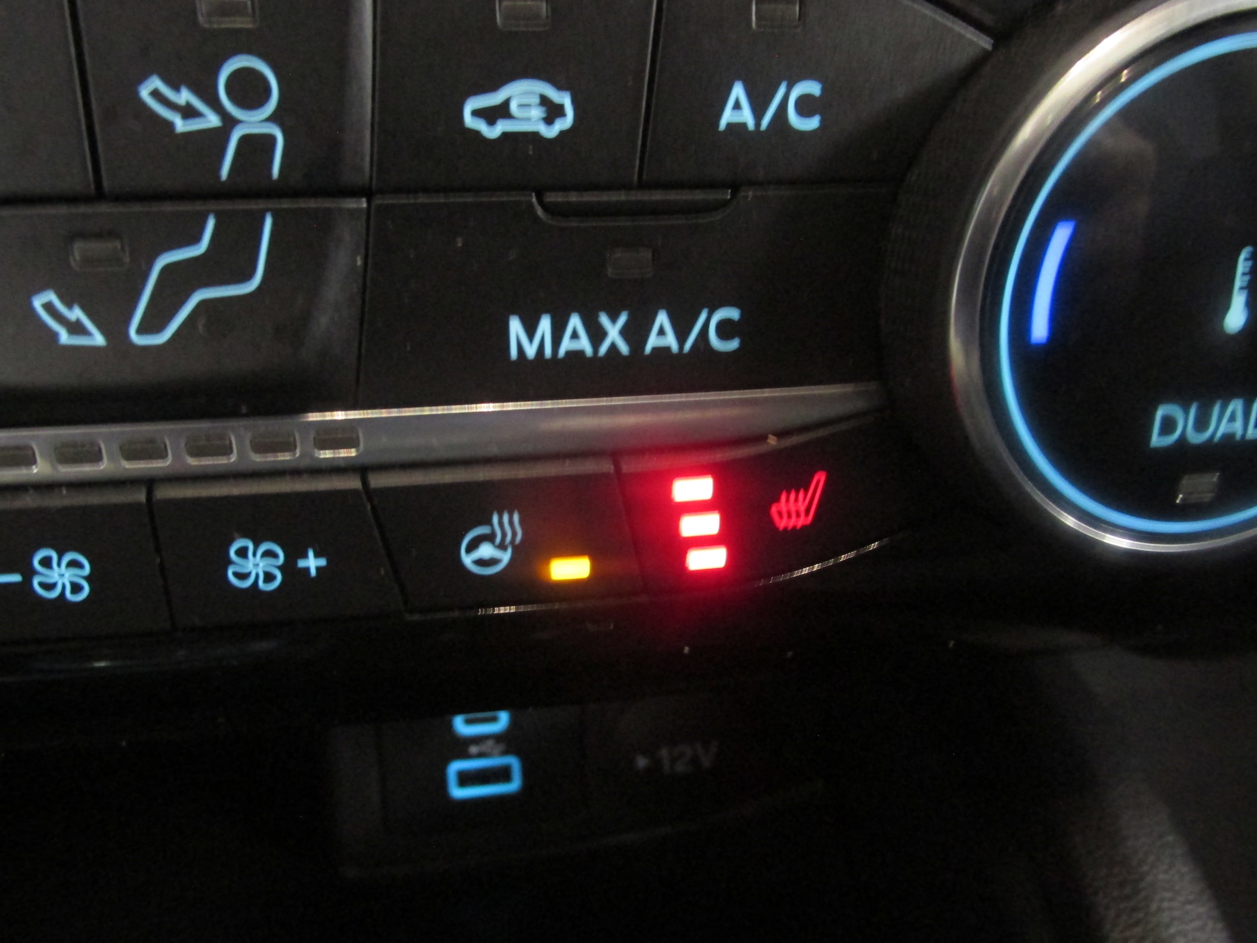 2022 Ford Escape SEL - Photo 34