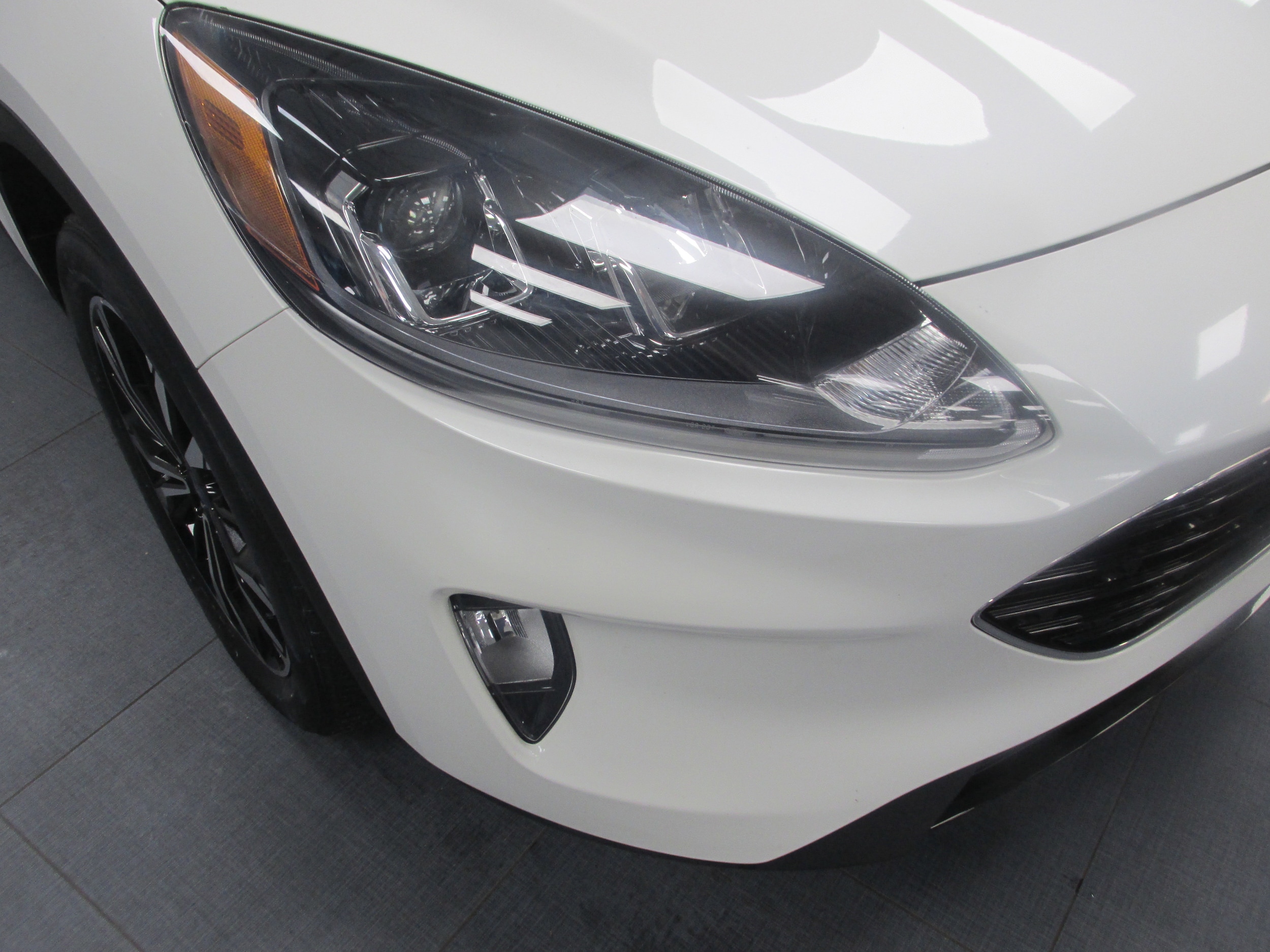 2022 Ford Escape SEL - Photo 10
