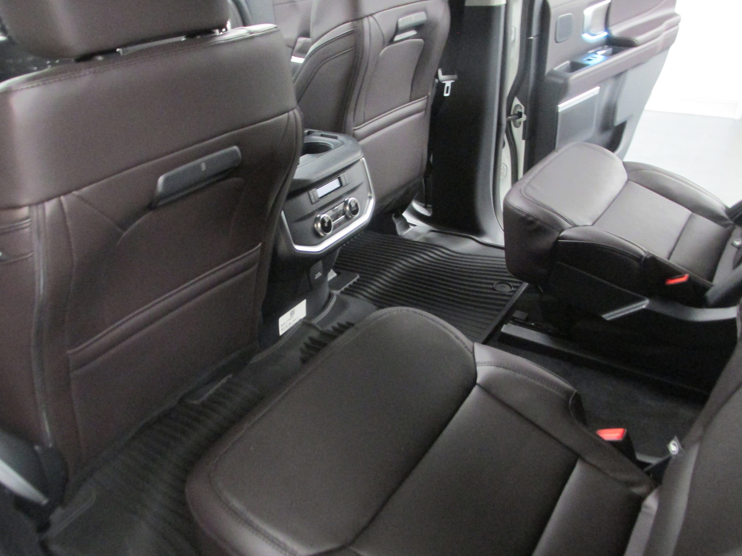 2025 Ford Expedition Platinum - Photo 27