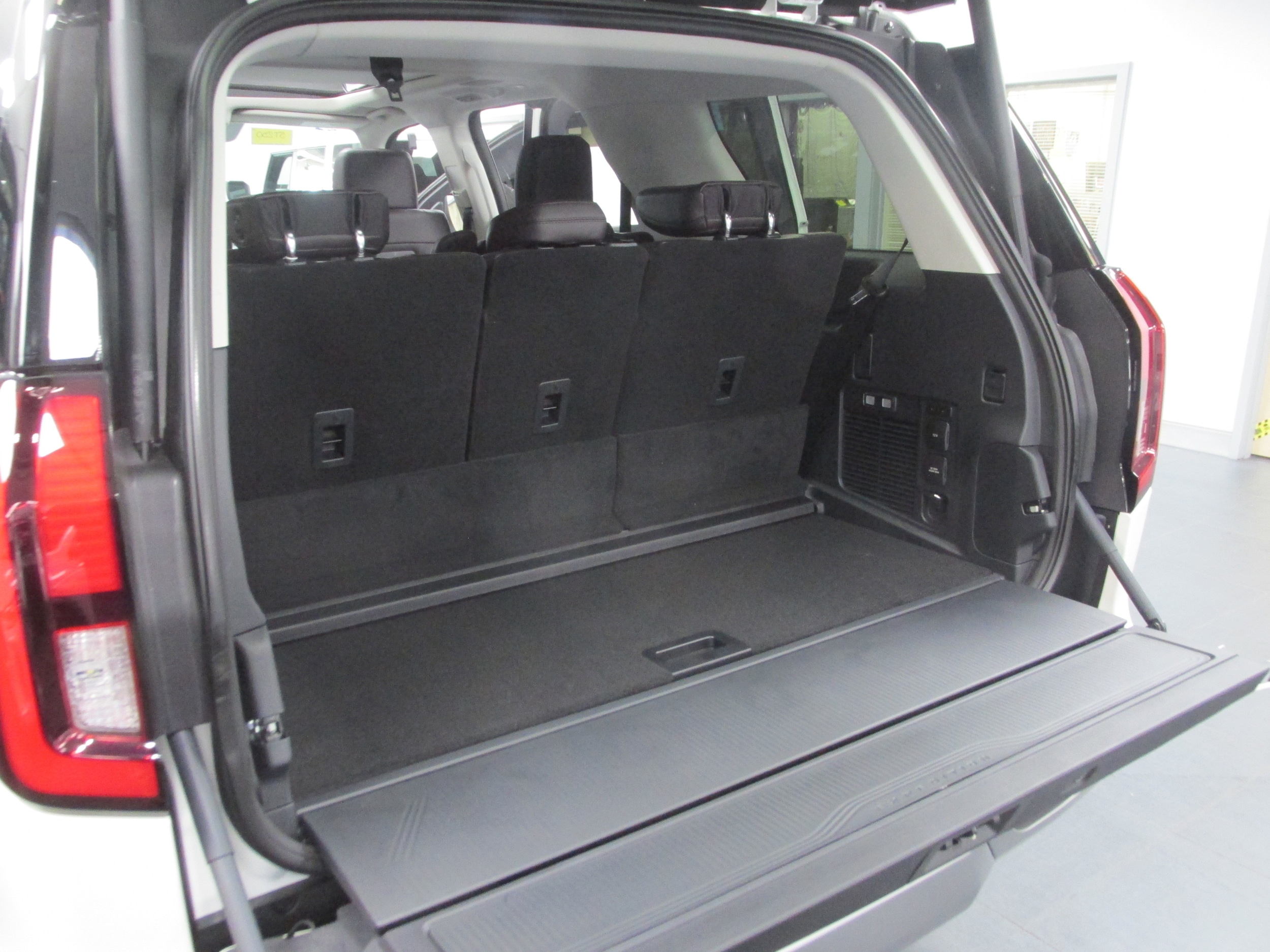 2025 Ford Expedition Platinum - Photo 23