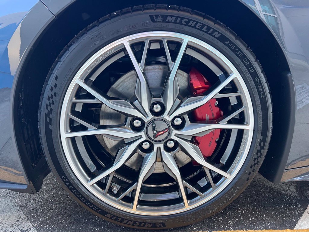 2027 Chevrolet Corvette 3LT - Photo 26