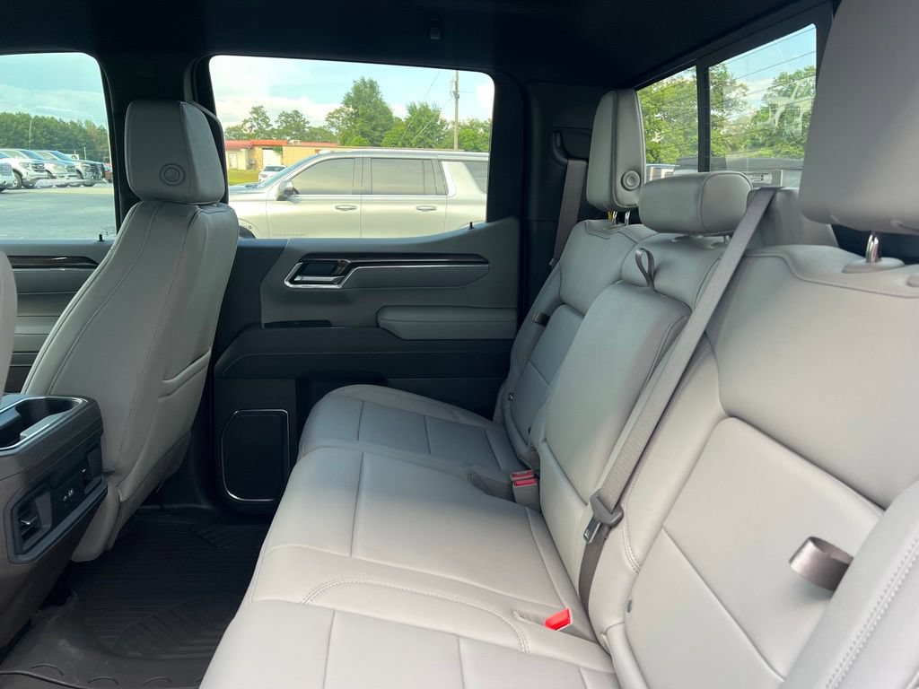 2026 Chevrolet Silverado 1500 LT Trail Boss - Photo 9