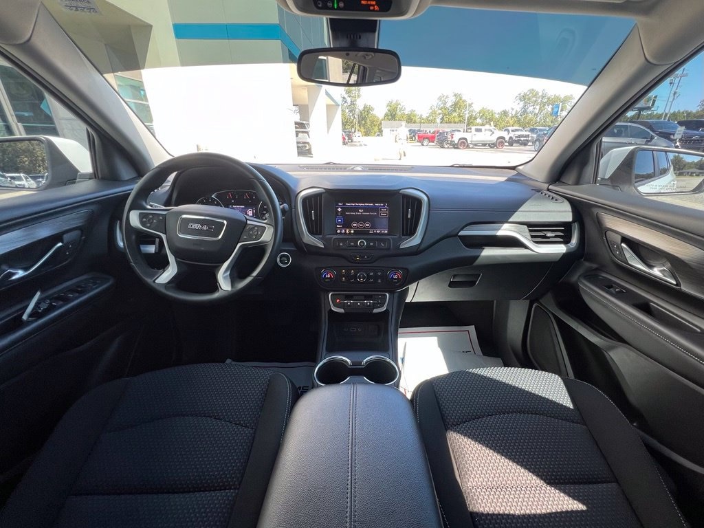 Used 2023 GMC Terrain SLE SUV