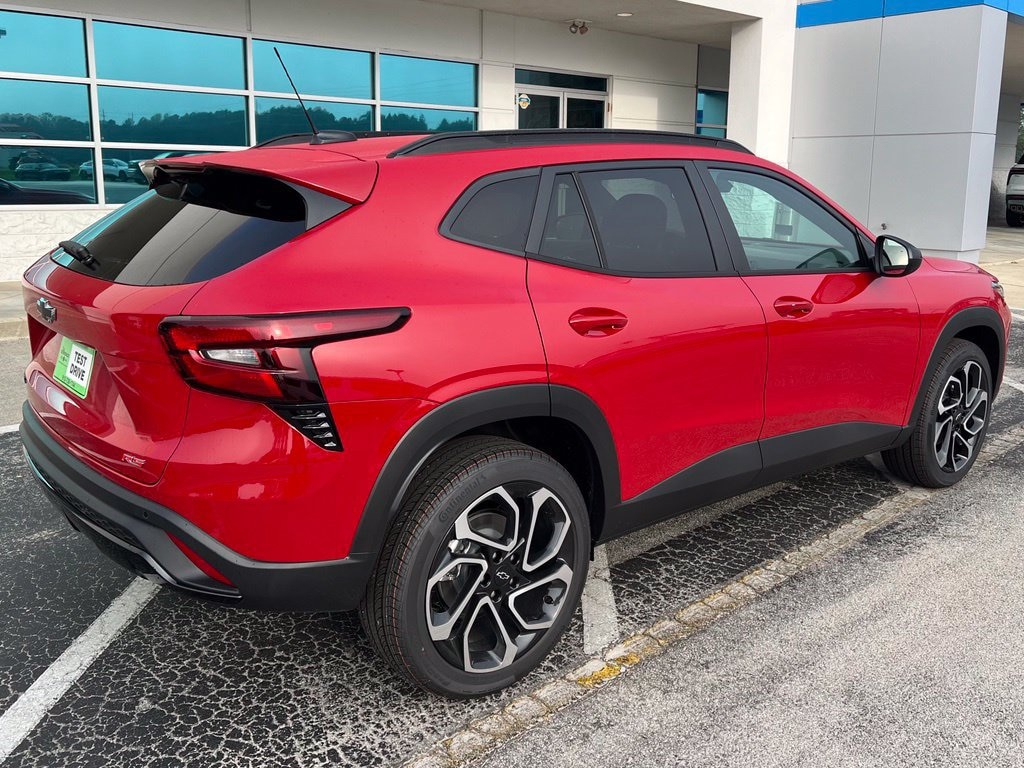 New 2026 Chevrolet Trax 2RS SUV