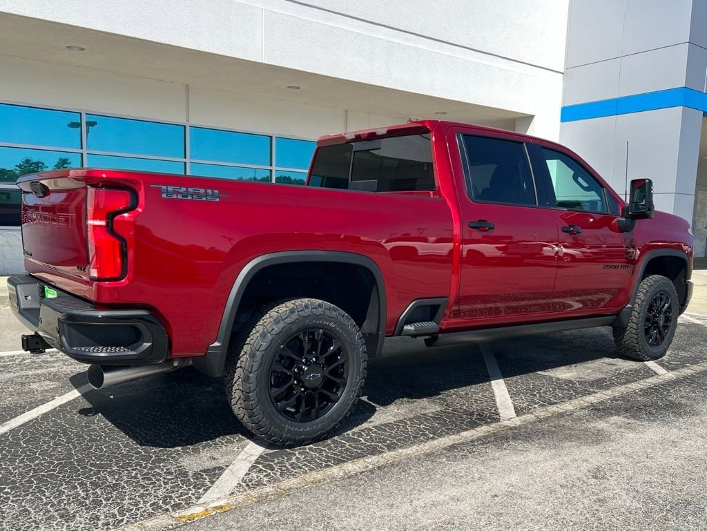 2026 Chevrolet Silverado 2500 HD LTZ - Photo 14