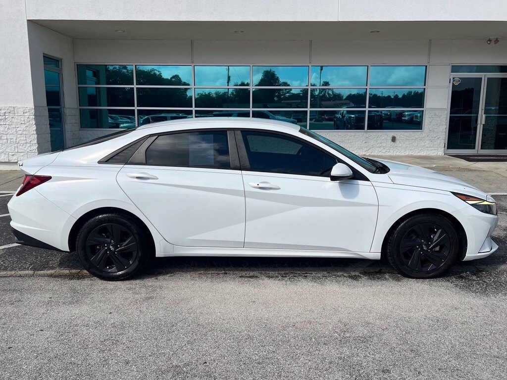 Used 2021 Hyundai Elantra SEL Sedan