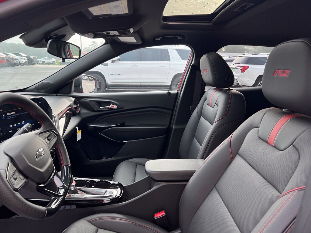 2026 Chevrolet Trax RS - Photo 11