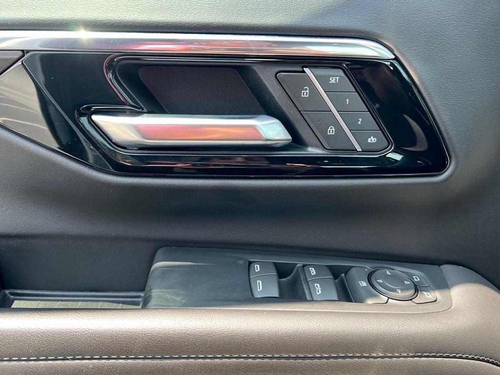 2025 Chevrolet Tahoe LT - Photo 19