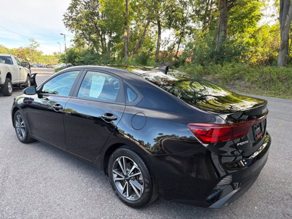 Certified 2023 Kia Forte LXS Sedan