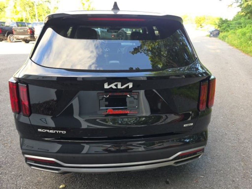 Used 2023 Kia Sorento Hybrid SX Prestige SUV