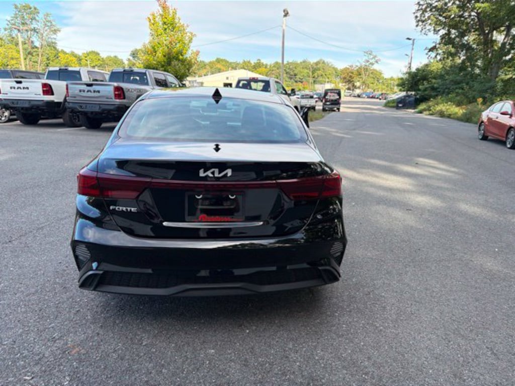 Certified 2023 Kia Forte LXS Sedan