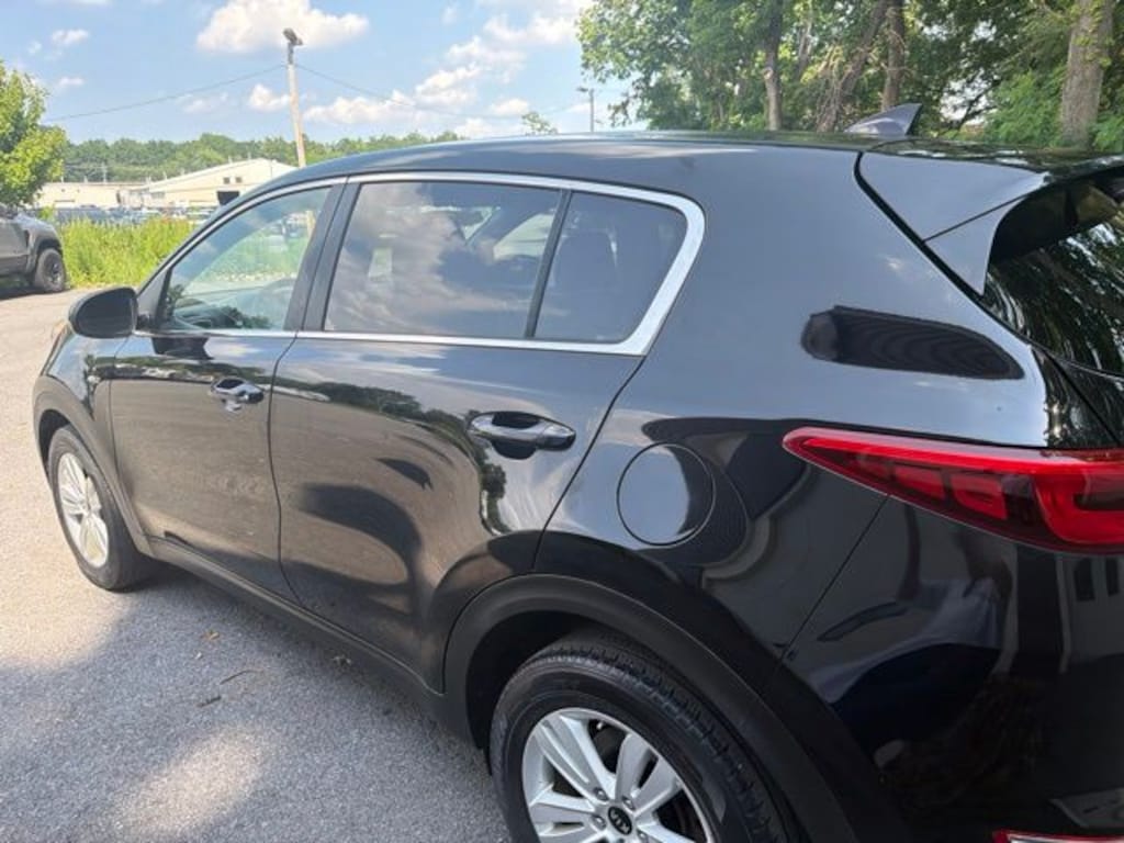 Used 2018 Kia Sportage LX SUV