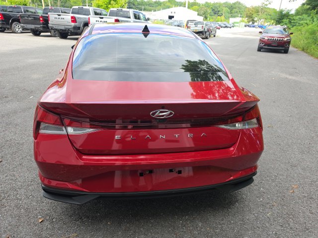 Used 2022 Hyundai Elantra SEL Sedan