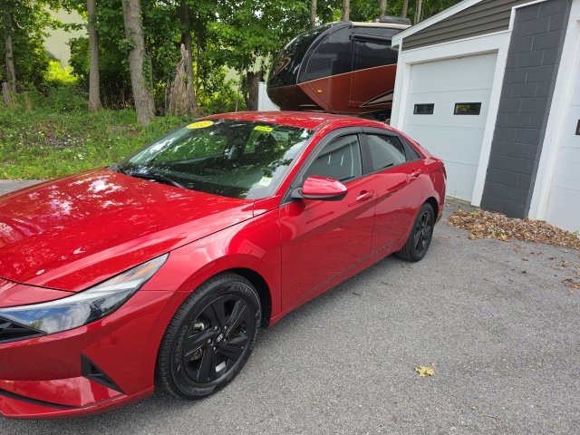 Used 2022 Hyundai Elantra SEL Sedan