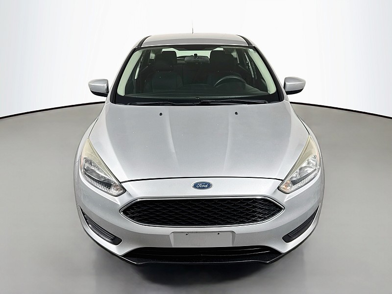 Used 2018 Ford Focus SE with VIN 1FADP3K24JL231275 for sale in Zanesville, OH