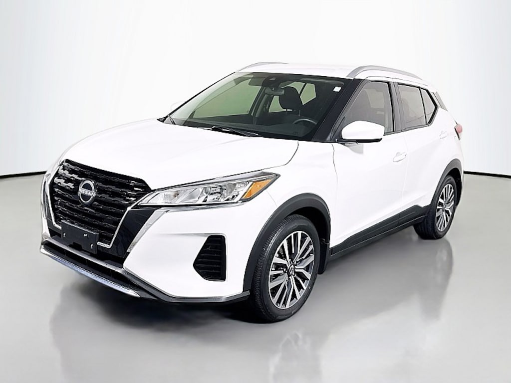 Used 2024 Nissan Kicks SV Compact SUV