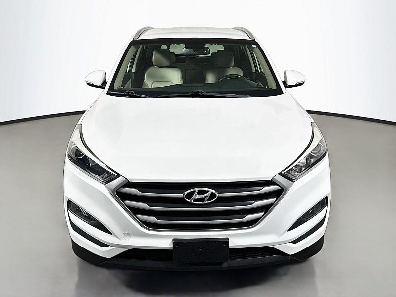 Used 2018 Hyundai Tucson SE Plus with VIN KM8J33A48JU806253 for sale in Zanesville, OH