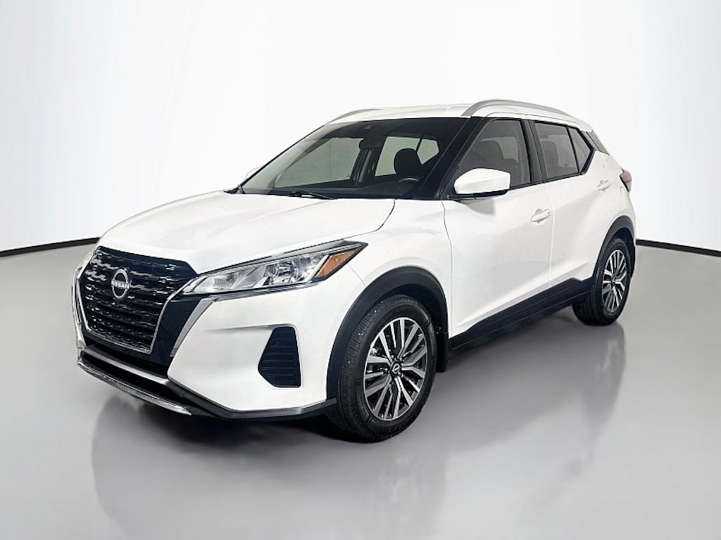 Used 2023 Nissan Kicks SV Compact SUV